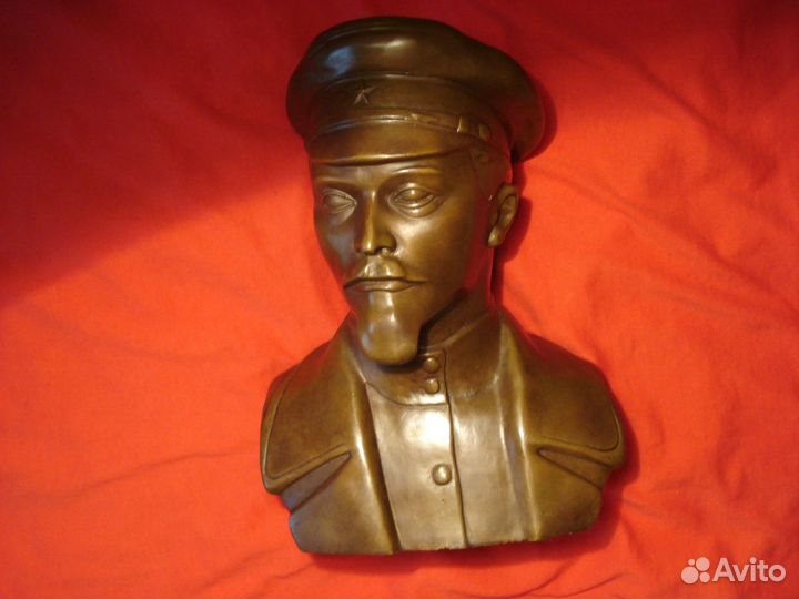 Бюст Дзержинский в Кепке большой Интерьерный Бронз