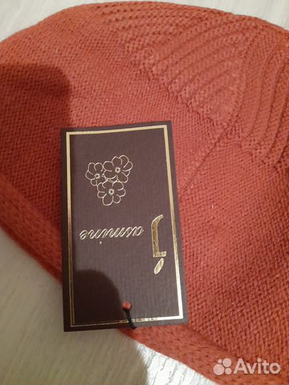 Шапочка женская