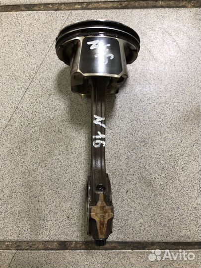 Шатун с поршнем Nissan X Trail T32 QR25 2.5