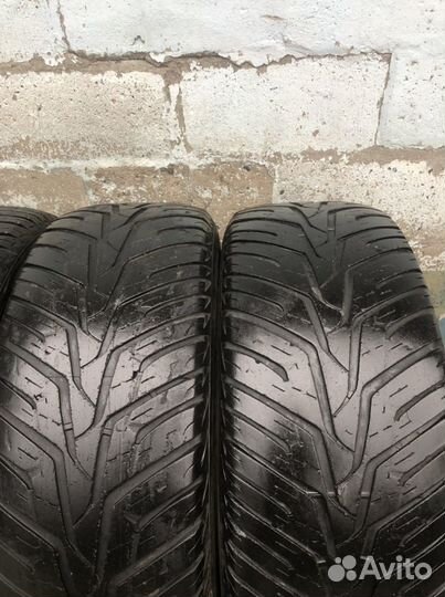 Hankook Ventus ST RH06 285/60 R18