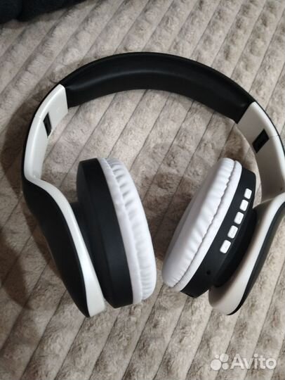 Беспроводные наушники