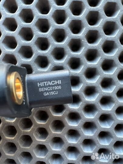 Датчик положения распредвала 55565709