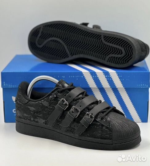 Adidas superstar rabbit hole