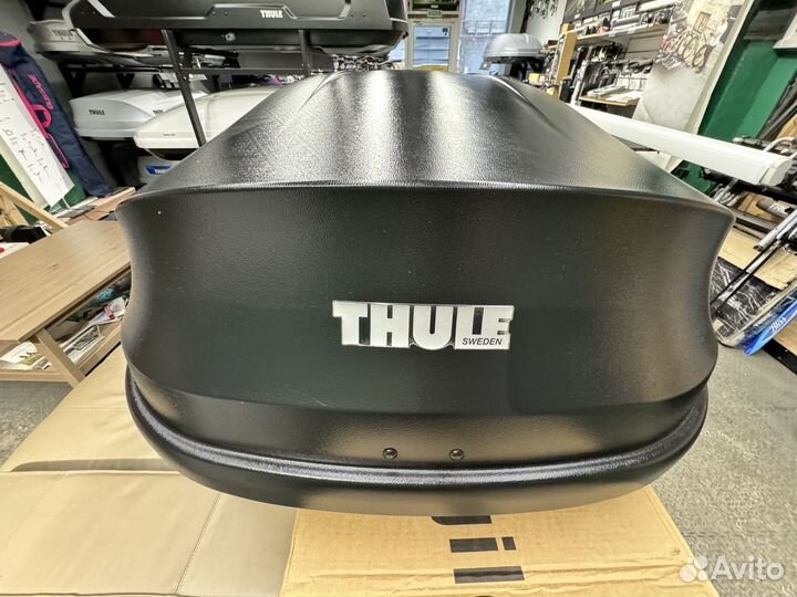 Багажный бокс Thule Pacific 200 M Black