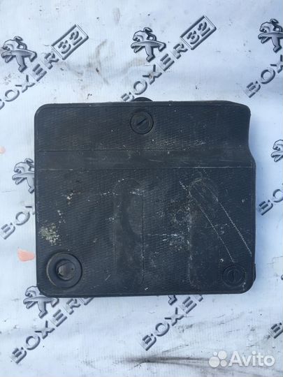 Люк бензонасоса Пежо Боксер 3