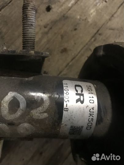 Амортизатор передний правый infiniti G