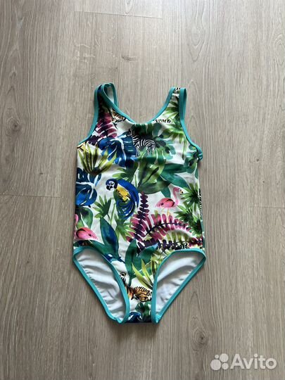 Купальник закрытый для девочки 3-4 года