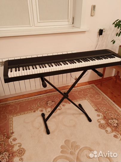 Цифровое пианино Korg b1
