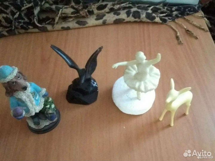 Статуэтки