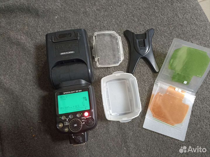 Вспышка камеры Nikon speedlight SB-900