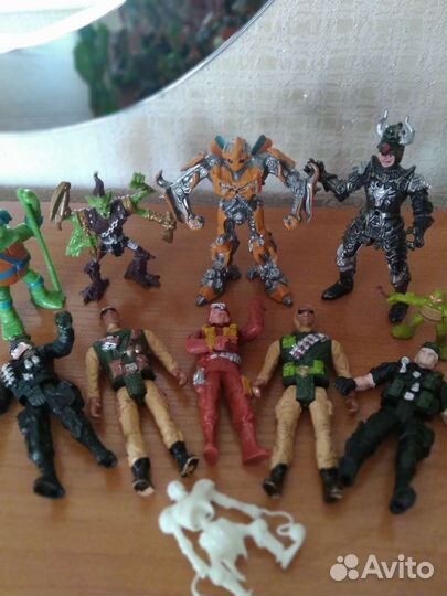 Игрушки - воины