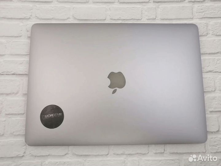 MacBook Pro 13