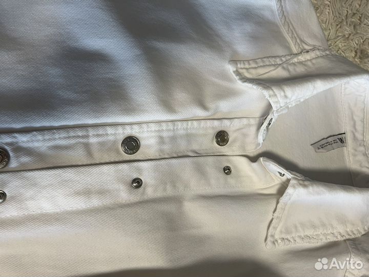 Джинсовая куртка