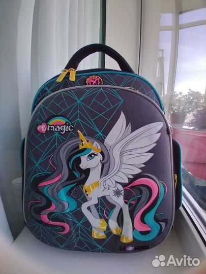 Школьный рюкзак