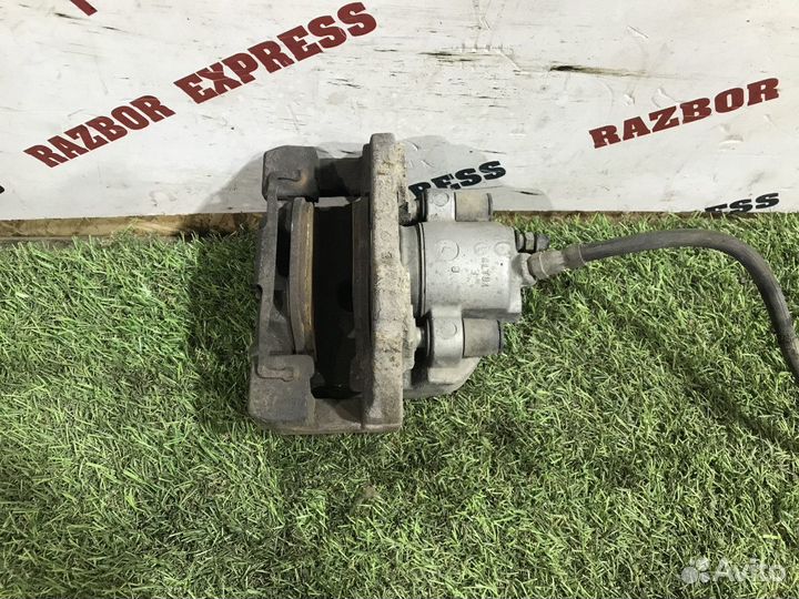 Суппорт тормозной задний правый BMW X5 E70