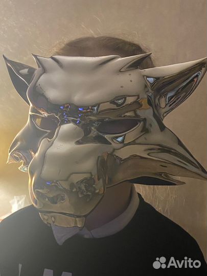 Маска волка хром