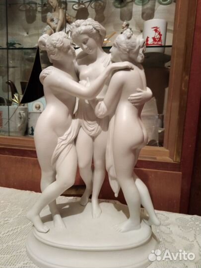 Статуэтка фарфор германия