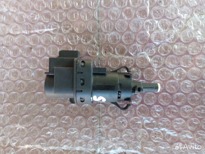 Датчик педали тормоза Volvo S40 2004 - 2012