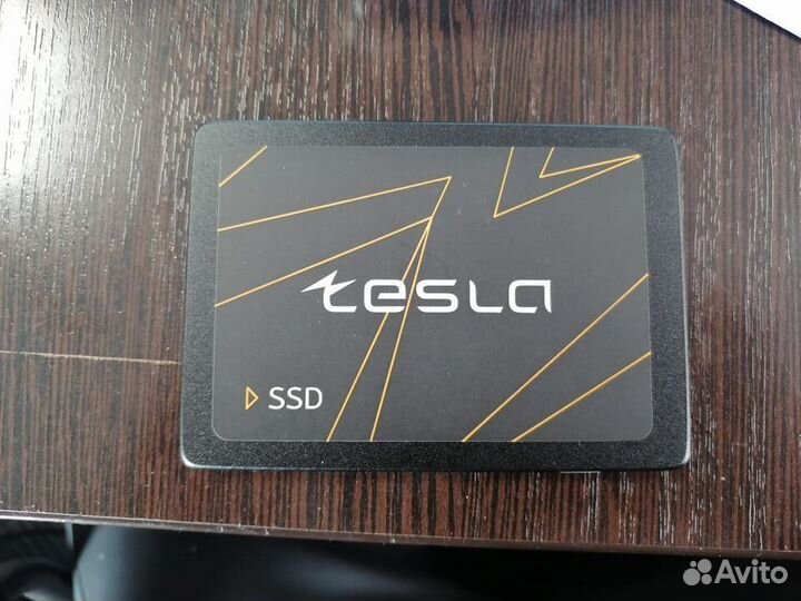 Tesla 1 тб Внутренний SSD-диск SATA SSD (ssdtsla-1