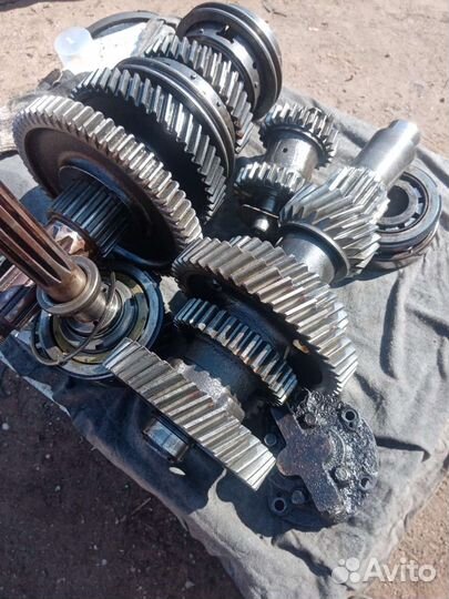 Коробка ямз236