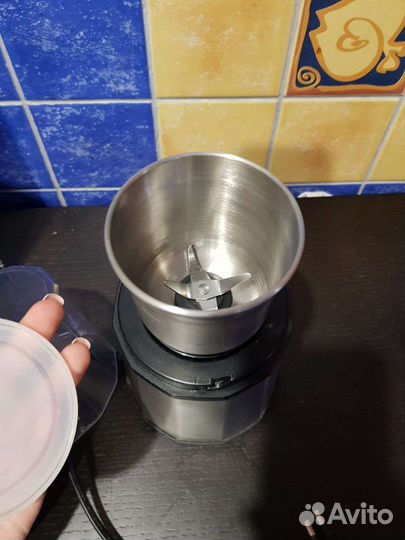 Кофемолка электрическая Kitfort KT-746