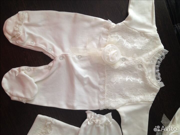 Продам новый комплект для девочки