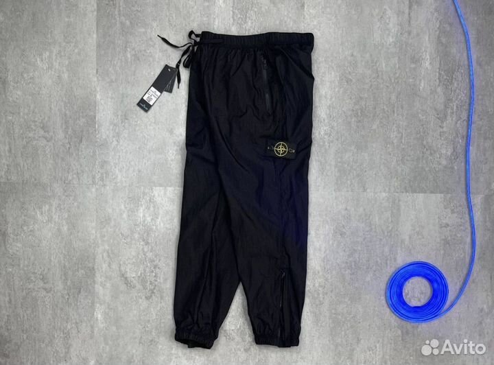 Спортивные штаны Stone Island