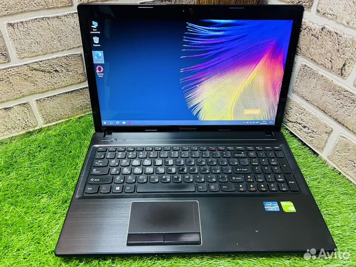 Быстрый Lenovo I5-3230M/GeForce 710M/Ram12Gb/SSD24