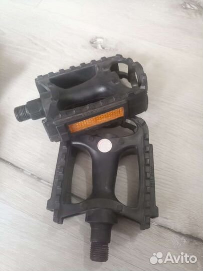 Велозапчасти, запчасти для велосипеда