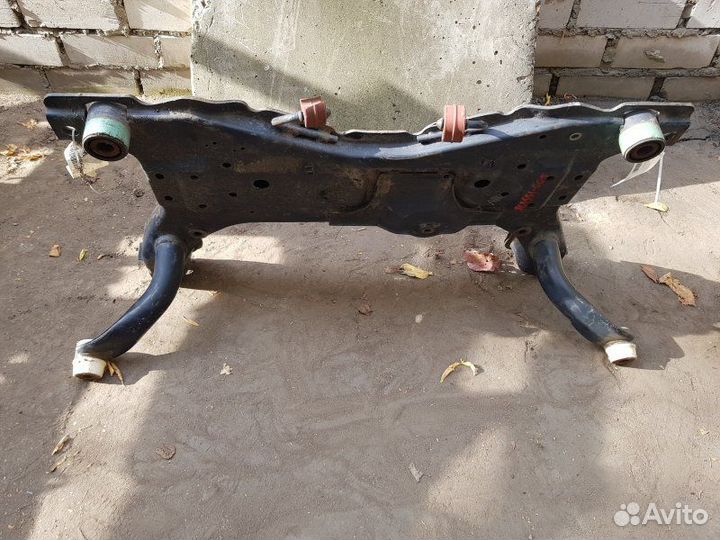 Подрамник Ford Kuga