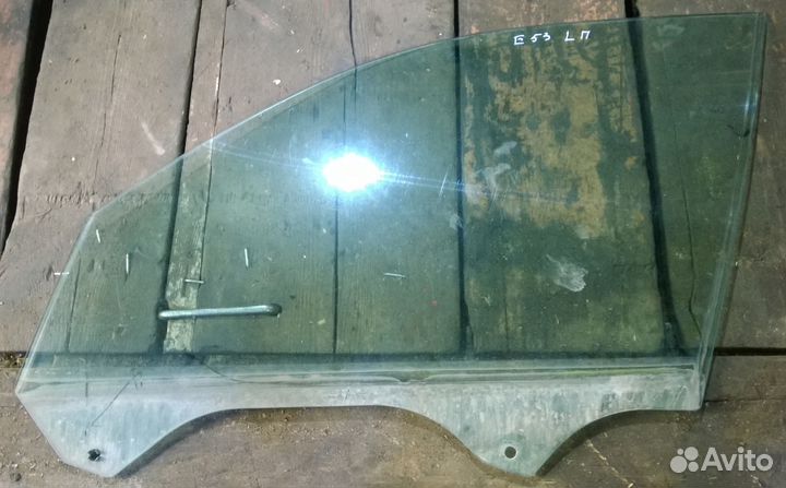 BMW E53 X5 стекло двери левой переднее