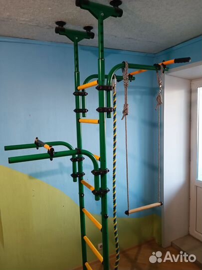 Шведская стенка Romana пол-потолок