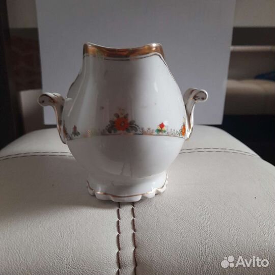 Фарфоровая салатница СССР