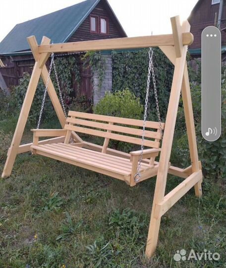 Садовые качели из дерева