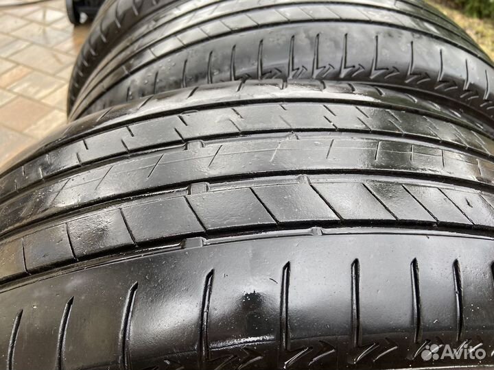 Bridgestone Alenza 001 225/60 R18 104W