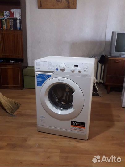 Стиральная машина indesit