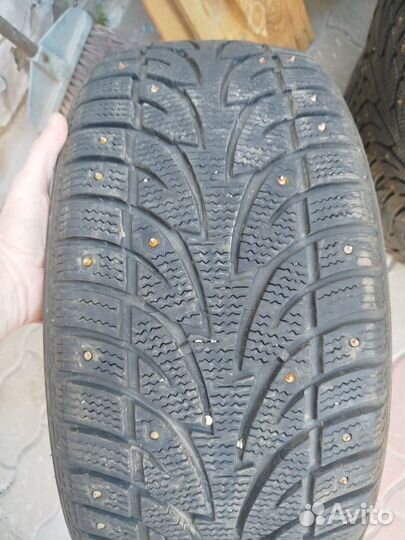 Sailun Ice Blazer Arctic SUV 215/55 R17 95T