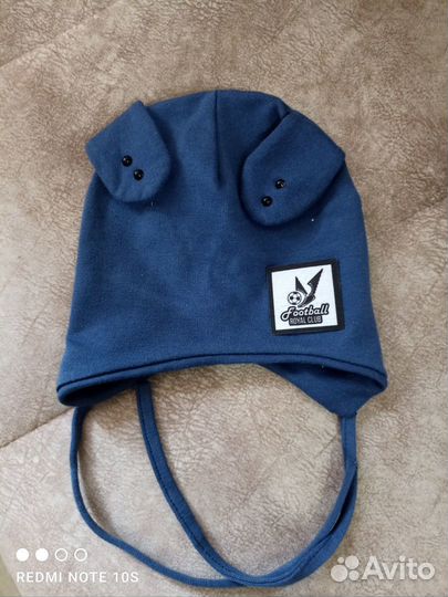 Демисезонная шапочка на мальчика