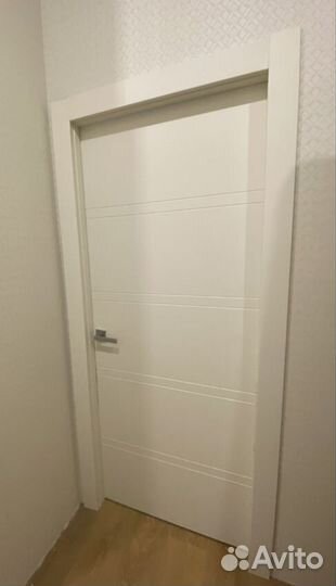 Двери Волховец 800 и 700 и плинтуса