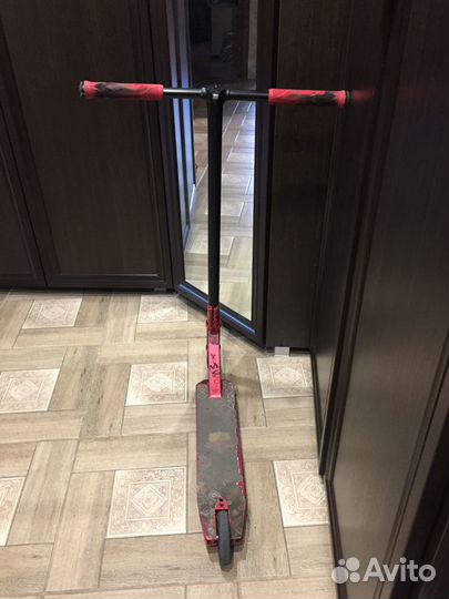 Трюковой самокат