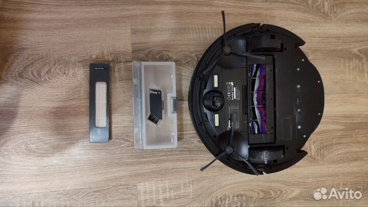 Робот пылесос