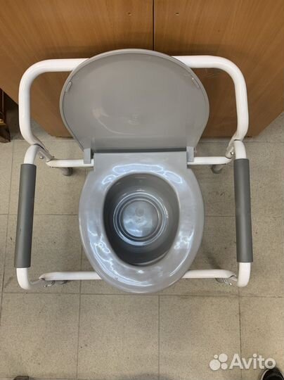 Стульчик для туалета