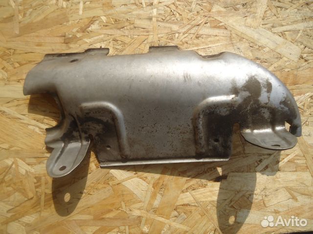 Экран тепловой Audi A6 C6 AUK 2005