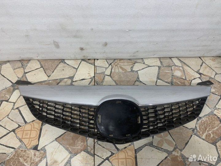 Решетка в бампер Mazda 6 седан 2.0 LF 2005