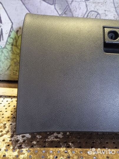 Бардачок Mazda 6