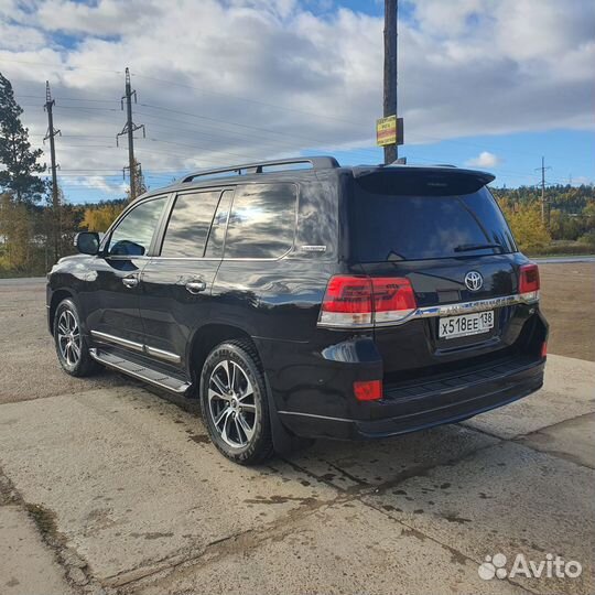 Toyota Land Cruiser, 2020