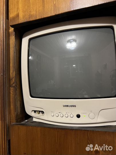Телевизор samsung