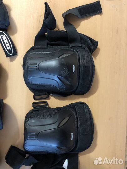 Защита для роликов s