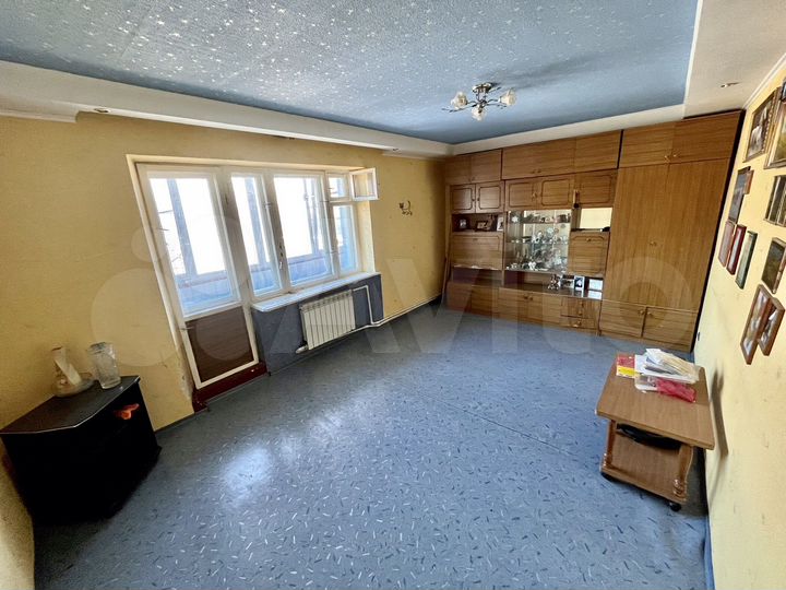 2-к. квартира, 54 м², 2/3 эт.