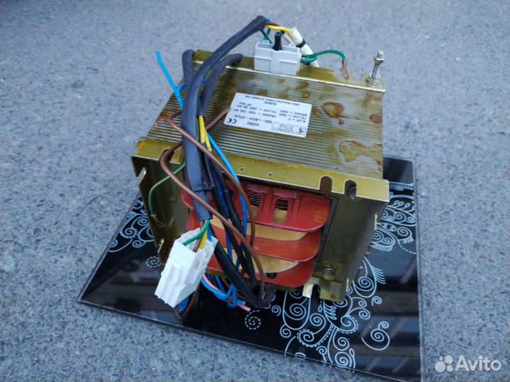 Понижающие трансформаторы 220V - 100V Япония